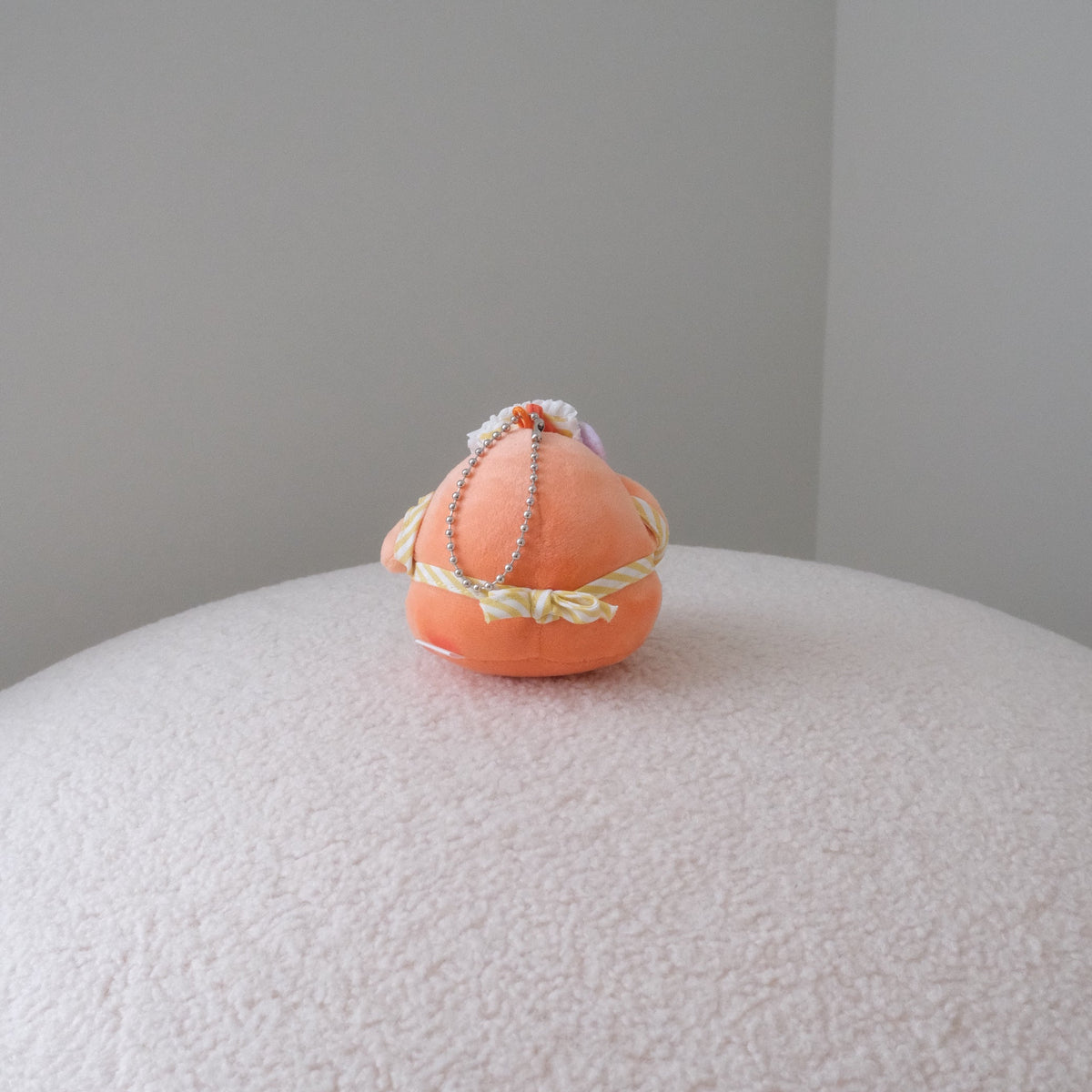 (NEW) Dundun Chicken Sweet Spot Bakery Series Soft Plush Keychains (Set of 3)
