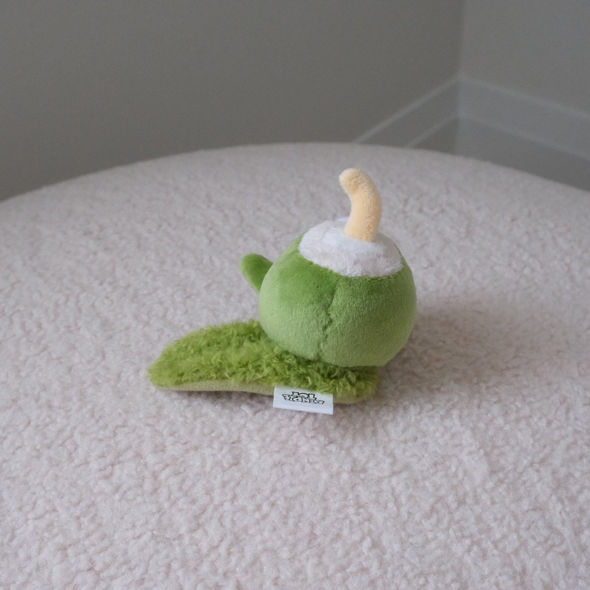 (NEW) Coconut Dundun Chicken Soft & Fluffy Hair Clip
