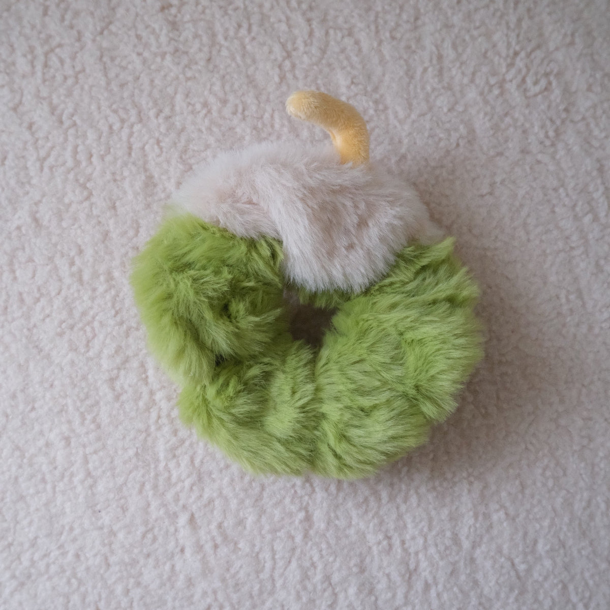 (NEW) Coconut Dundun Chicken Soft & Fluffy Scrunchie Hair Tie